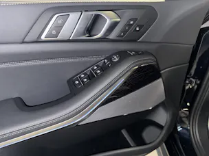BMW X5 M60i xDrive