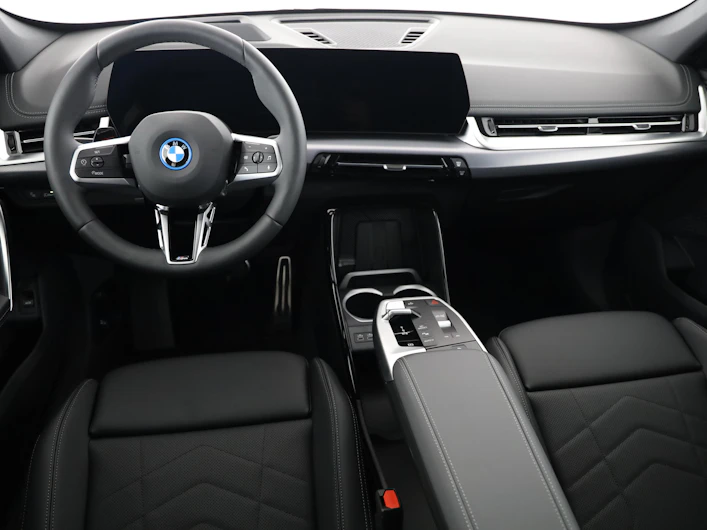 Fahrzeugbild BMW iX1