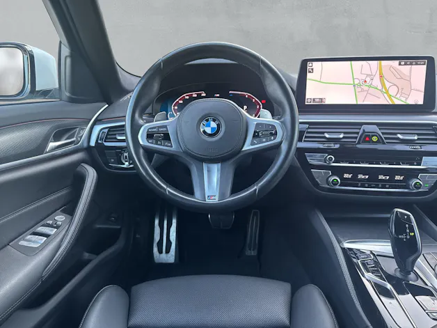 BMW 520d M Sport xDrive Touring G31 (CH) AHK 📍