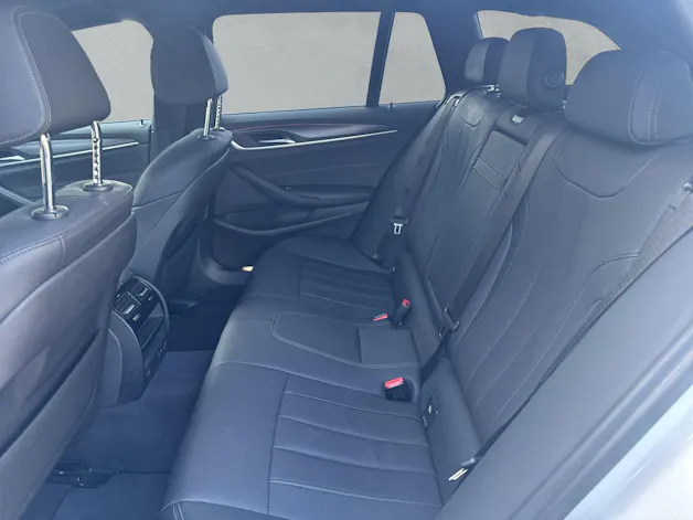 BMW 520d M Sport xDrive Touring G31 (CH) AHK 📍