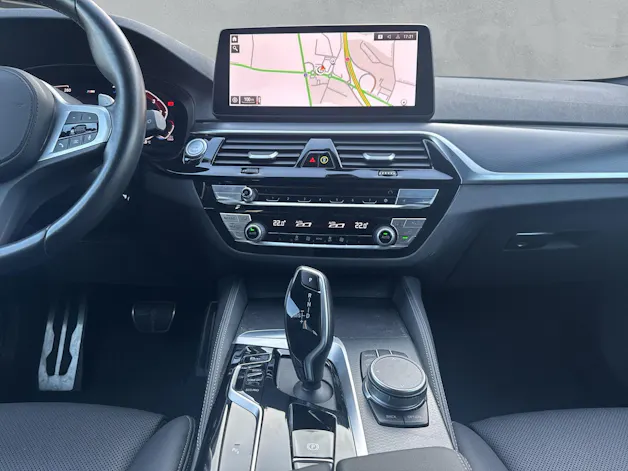 BMW 520d M Sport xDrive Touring G31 (CH) AHK 📍