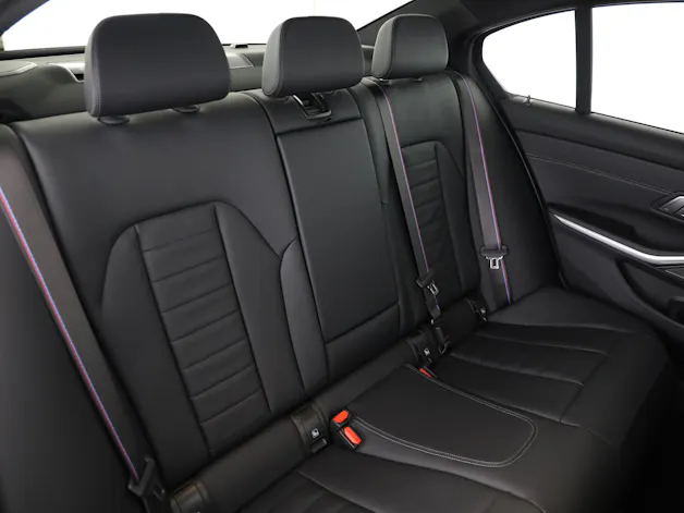 BMW 330d xDrive SAG