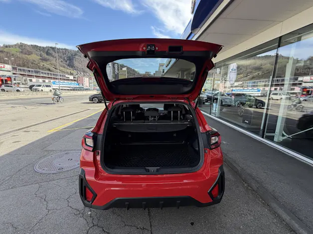 Subaru Crosstrek 2.0i e-Boxer Swiss Plus