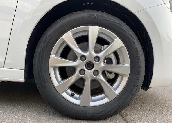 Fahrzeugbild 15 Fahrzeugbild 15