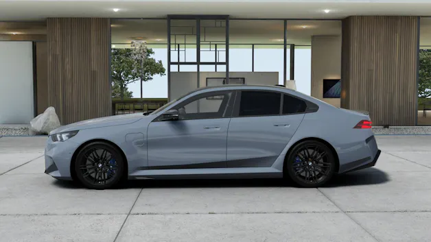 BMW M5 xDrive