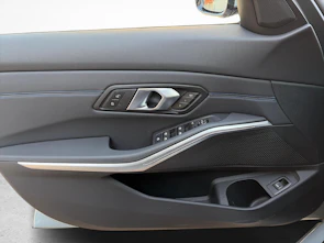 immagine del veicolo BMW 320d xDrive Touring