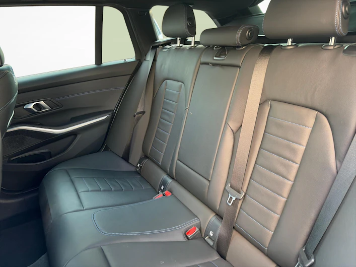 immagine del veicolo BMW 3 SERIES