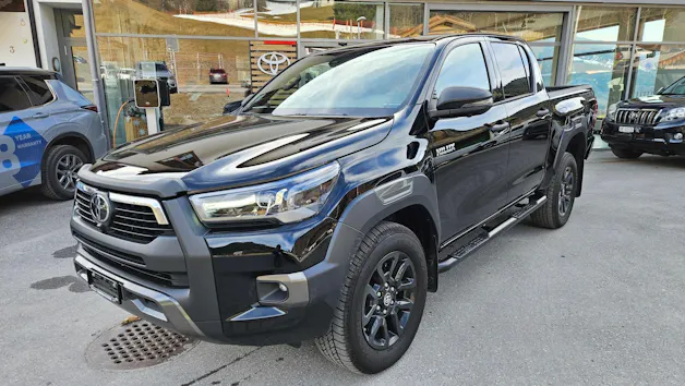 Toyota Hilux Double Cab.-Pick-up 2.8 D-4D MHEV 204 Invincible