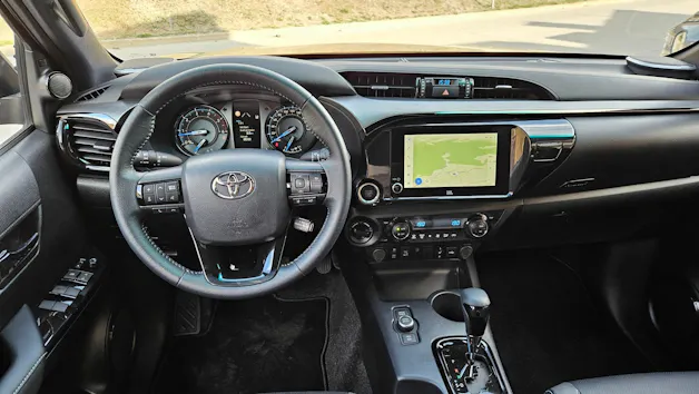 Toyota Hilux Double Cab.-Pick-up 2.8 D-4D MHEV 204 Invincible