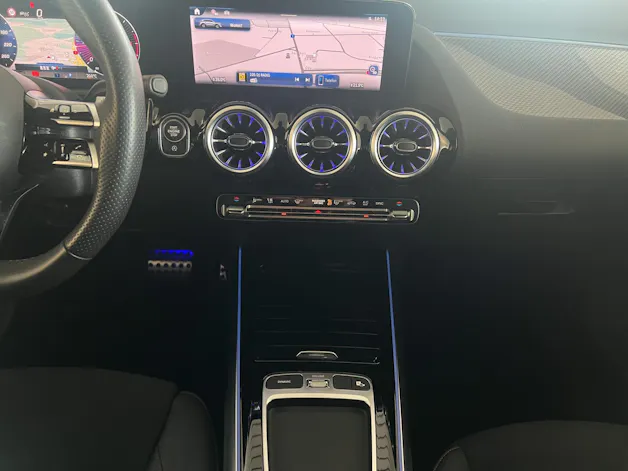 Mercedes-Benz GLA 200 d AMG Line
