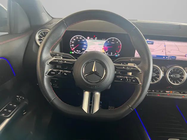 Mercedes-Benz GLA 200 d AMG Line