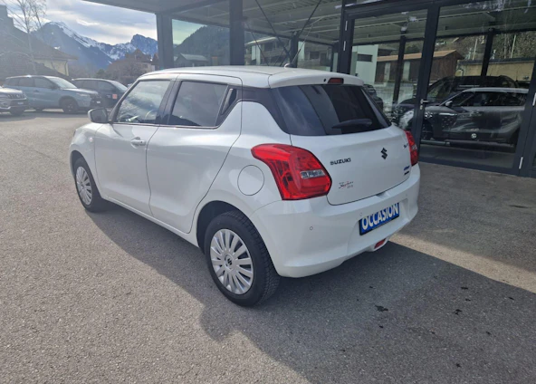 image du véhicule 6 image du véhicule 6