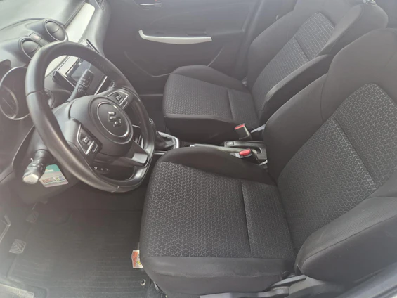 image du véhicule 8