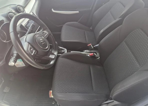 image du véhicule 8 image du véhicule 8