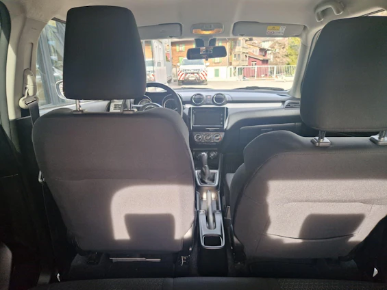 image du véhicule 12