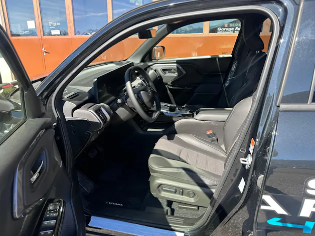 Suzuki e Vitara Compact Top 4x4