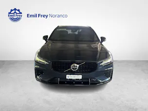 Volvo V60 2.0 T6 TE Plus Dark eAWD - gancio traino elettrico e pneumatici invernali usati inclusi