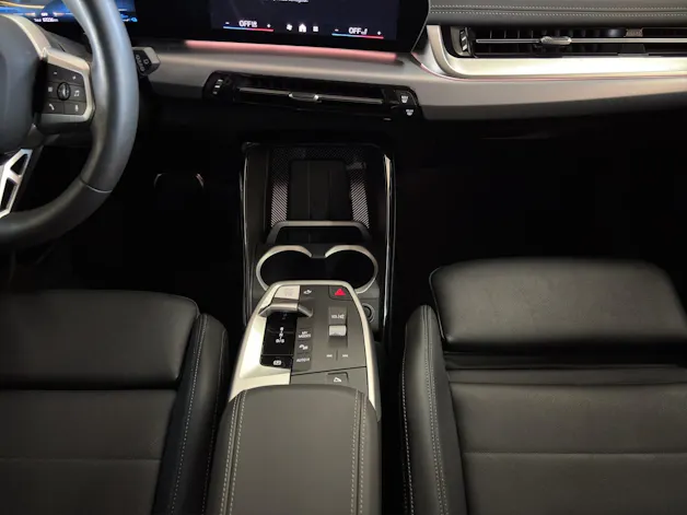 BMW X1 30e xDrive paddles