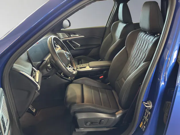 BMW X1 30e xDrive paddles