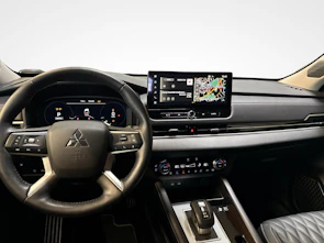 Fahrzeugbild MITSUBISHI Outlander 2.4 PHEV Instyle 4x4