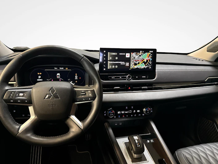 Fahrzeugbild MITSUBISHI OUTLANDER