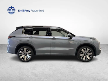 MITSUBISHI OUTLANDER 6