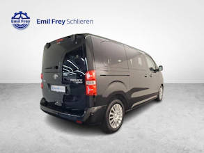 https://vehicle.imgix.net/4230218/1455bdea-5fd4-4b15-9f0e-c3a6dab68c6f.jpg