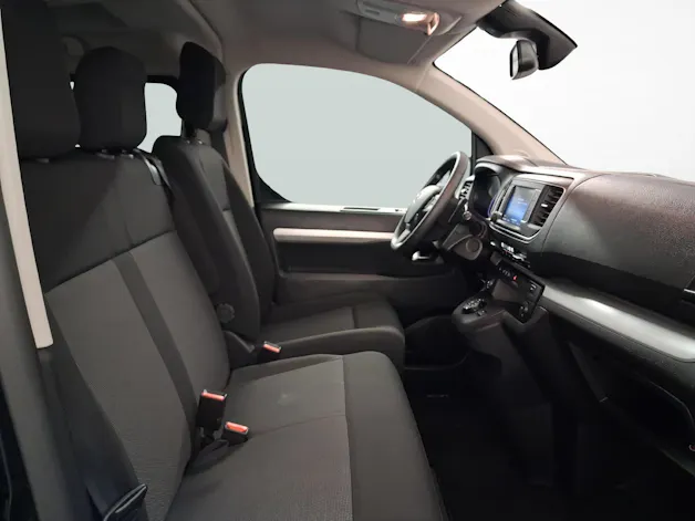 Toyota PROACE Verso L1 2.0 D Shuttle