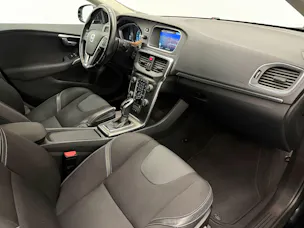 Volvo V40 2.0 D3 Momentum S/S