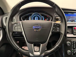 Volvo V40 2.0 D3 Momentum S/S