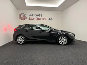 Volvo V40 2.0 D3 Momentum S/S