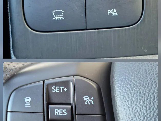 FORD Kuga 2.5 Hybrid ST-Line X 4x4
