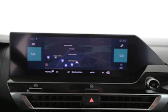 https://vehicle.imgix.net/4230236/3a1f4de3-43f3-40bd-a231-83a62a2a847a.jpg