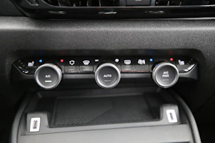 image du véhicule CITROEN e-C4 Swiss Edition
