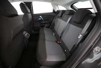 https://vehicle.imgix.net/4230236/cde9ca9a-dc61-43af-bf4a-65ccb1256fa6.jpg