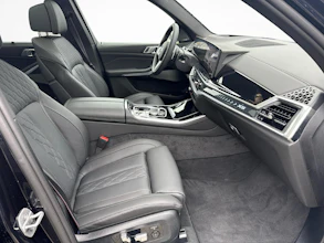 https://vehicle.imgix.net/4230237/b413d695-3e81-491c-8d3a-edca2b230712.jpg