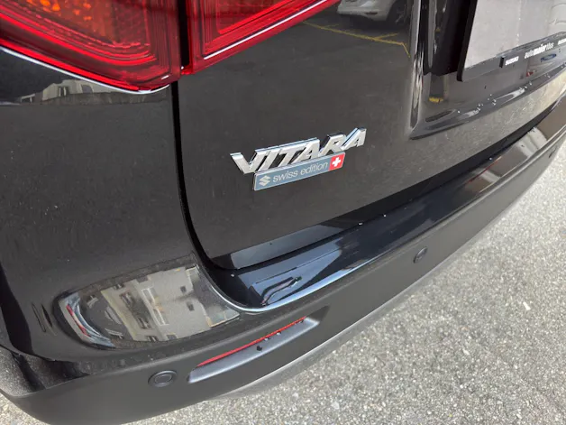 Suzuki Vitara 1.4 T Sakura Top Hybrid 4x4