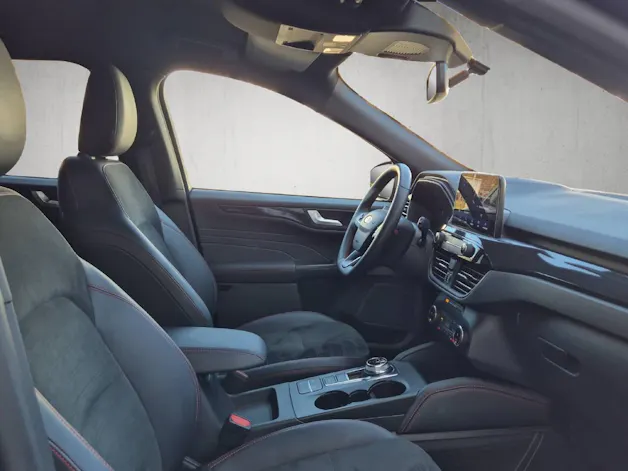 Ford Kuga 2.5 Hybrid ST-Line X 4x4