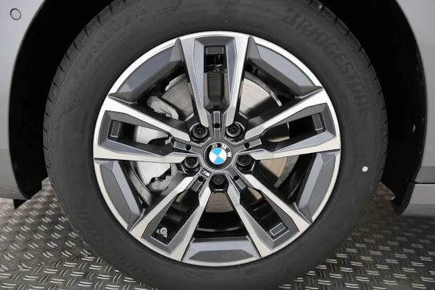 BMW 225e xDrive Active Tourer Kit Sport M