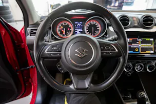 Suzuki Swift 1.2 Compact Top Hybrid 4x4