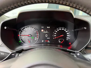 Suzuki Swift 1.2 Sakura Top Hybrid