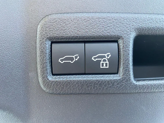 image du véhicule 10 image du véhicule 10