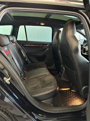 Škoda Octavia Combi 2.0 TSI RS 245 DSG