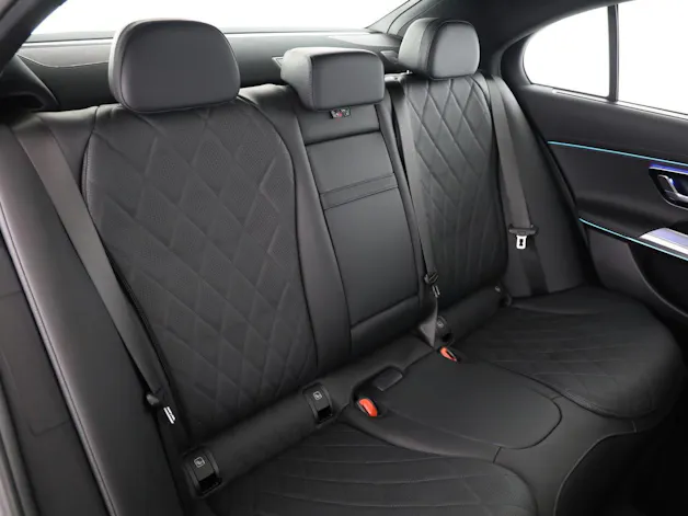 Mercedes-Benz E 400 e 4Matic EQ Hybrid 9G-Tronic