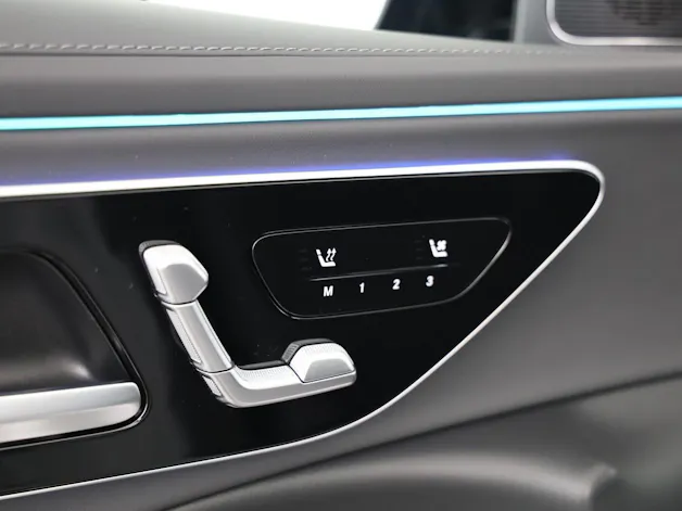 Mercedes-Benz E 400 e 4Matic EQ Hybrid 9G-Tronic