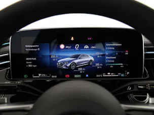 Mercedes-Benz E 400 e 4Matic EQ Hybrid 9G-Tronic