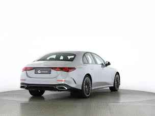 Mercedes-Benz E 400 e 4Matic EQ Hybrid 9G-Tronic