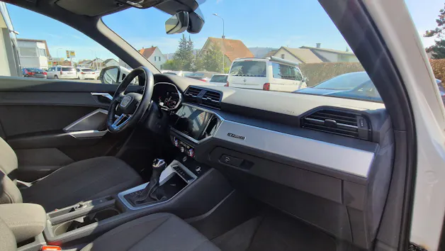Audi Q3 40 TFSI advanced quattro S-tronic