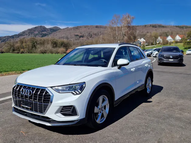 Audi Q3 40 TFSI advanced quattro S-tronic