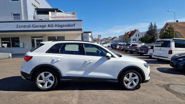 Audi Q3 40 TFSI advanced quattro S-tronic